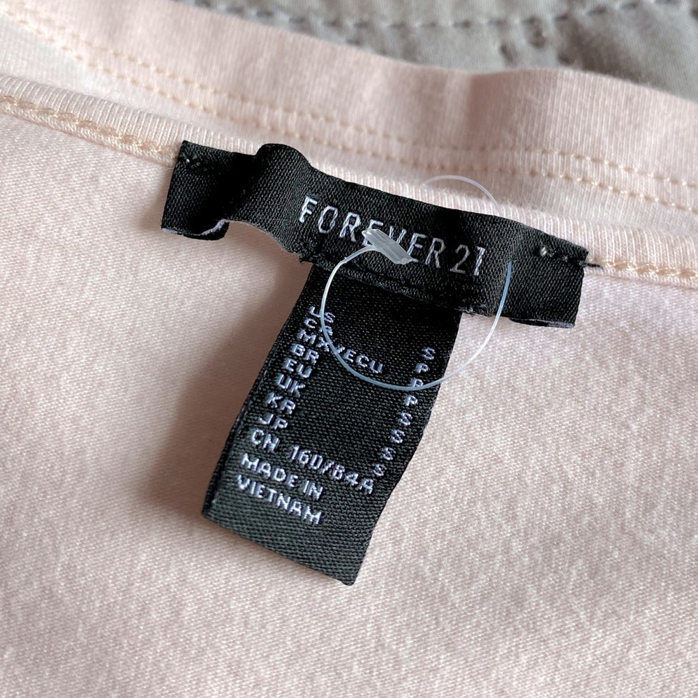 F21 top - Picture 2 of 2